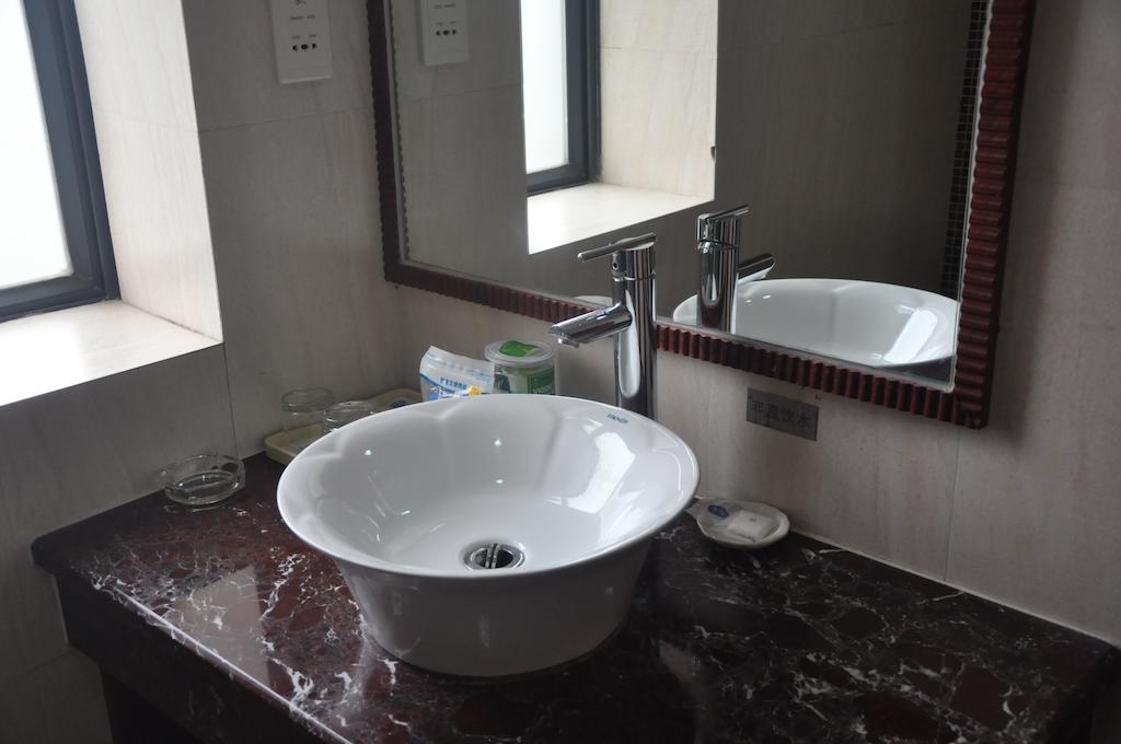 Starway Hotel Silver Zhuhai Værelse billede
