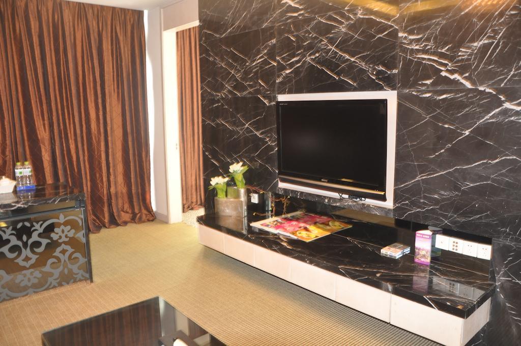 Starway Hotel Silver Zhuhai Eksteriør billede